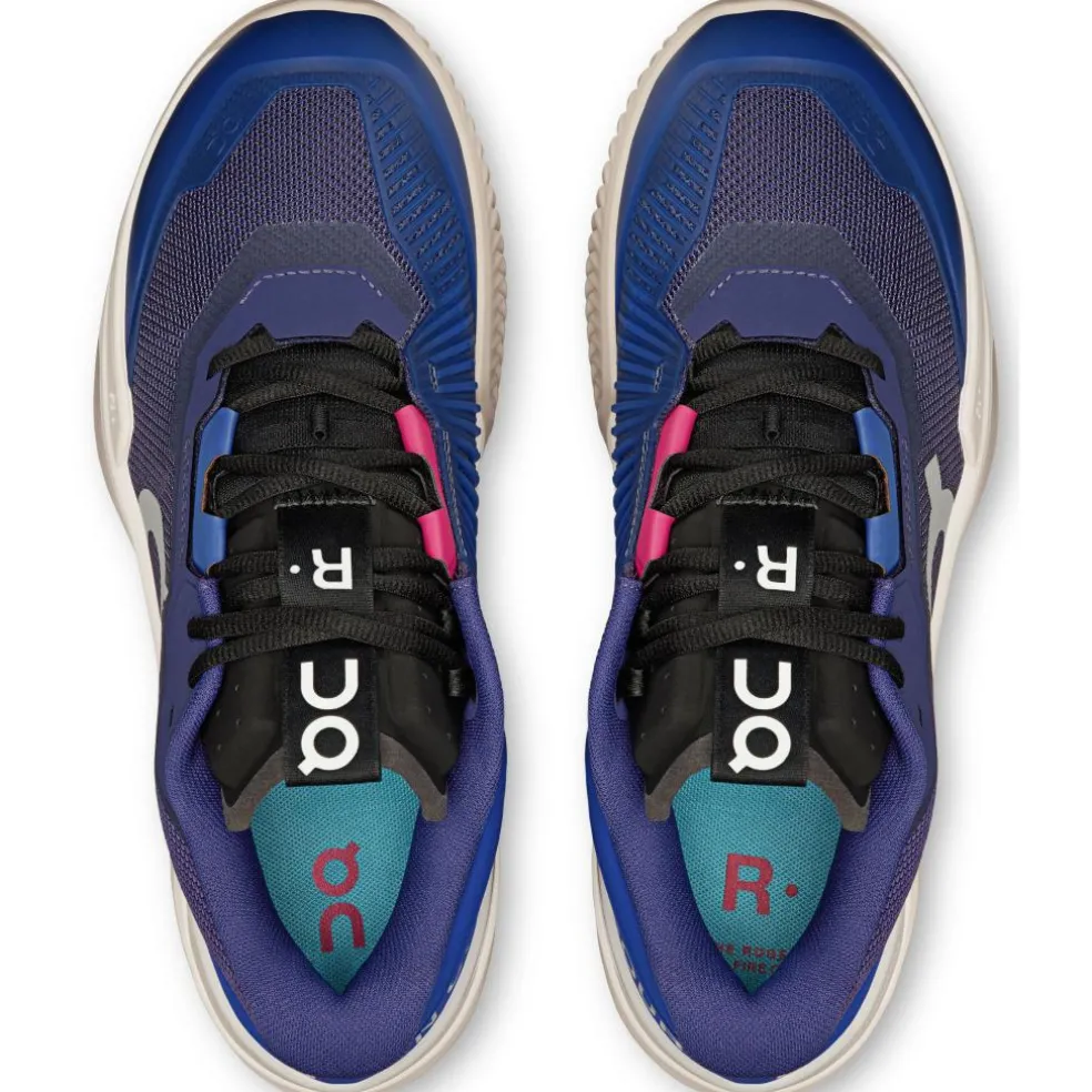 On THE ROGER Pro Fire Clay tennisschoenen heren currant horizon